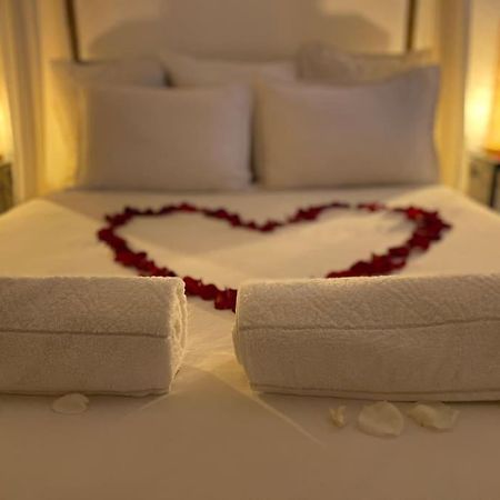 Ezanville Guest House Privee מראה חיצוני תמונה