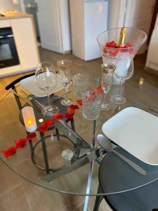 Ezanville Guest House Privee מראה חיצוני תמונה